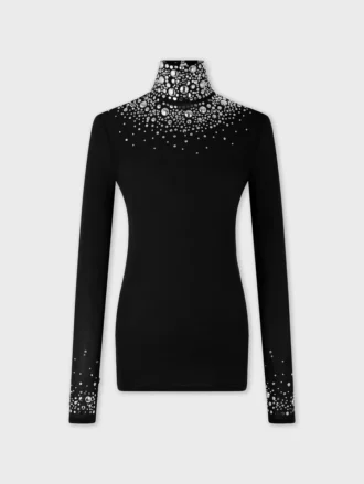 Bluză din tricou care se mulează pe corp