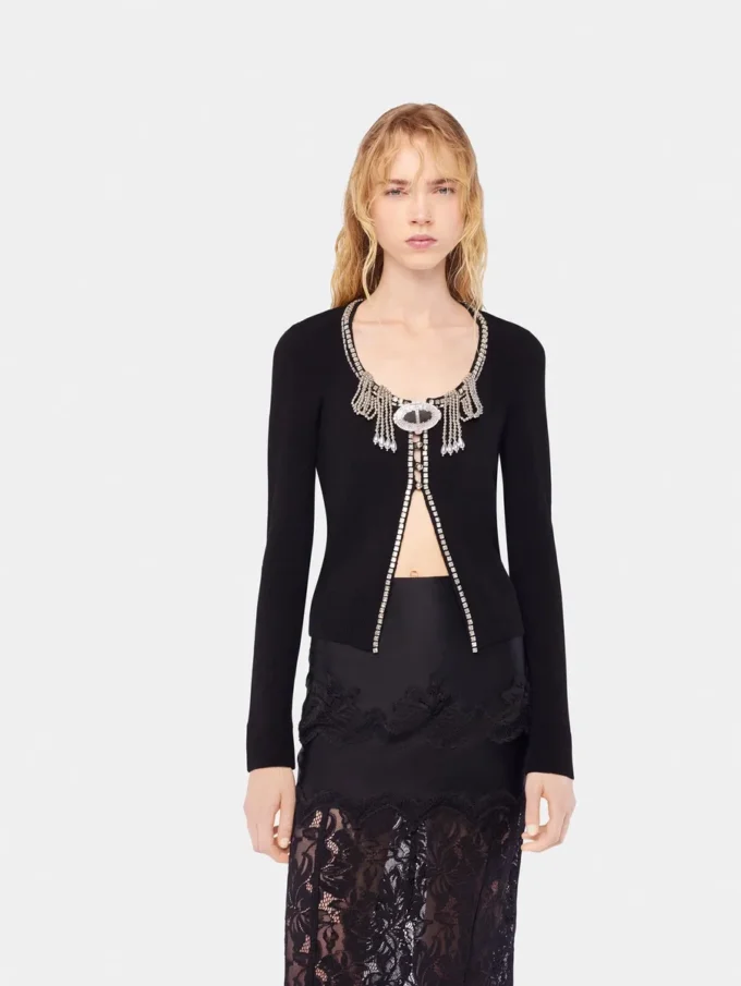 Cardigan din tricot brodat