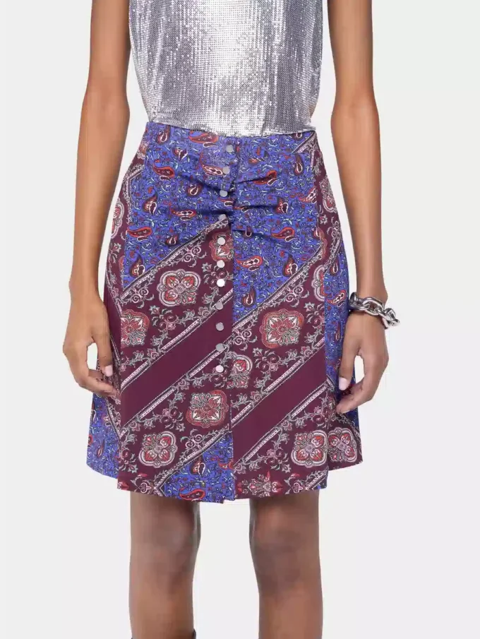 Fustă scurtă circulară din tricou