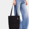 Geantă tote din rafie neagră cu logo