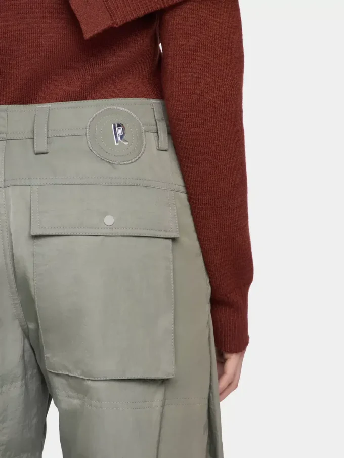Pantaloni cargo din țesătură tehnică