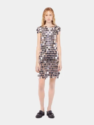 Rochia iconică argintie Sparkle cu discuri