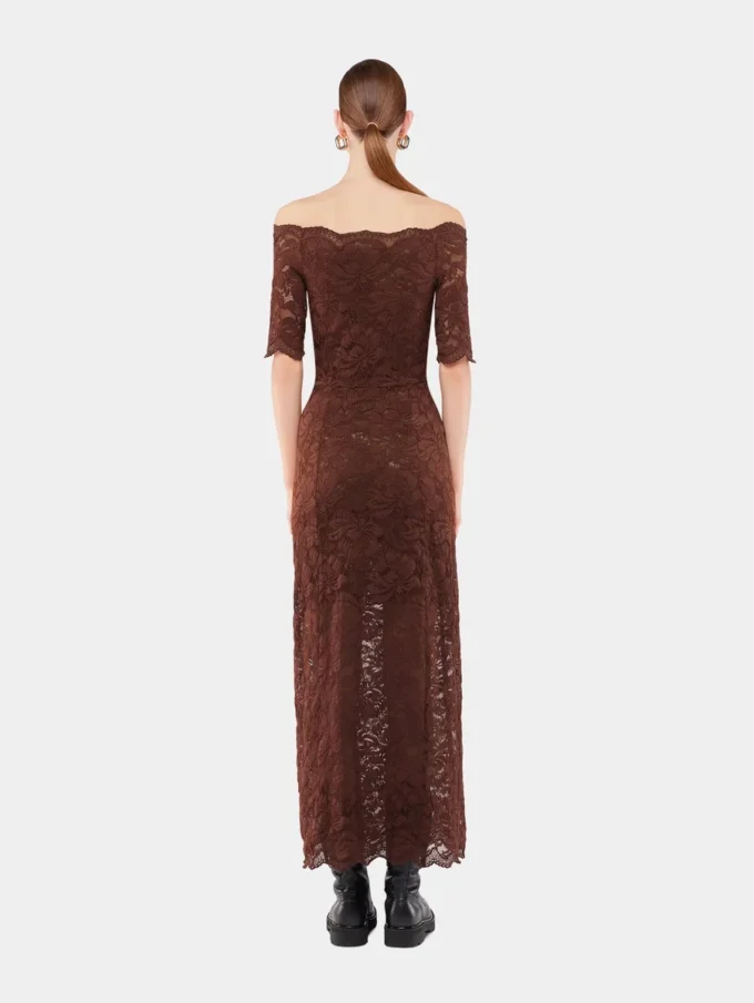 Rochie lungă din dantelă