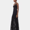 Rochie lungă neagră din dantelă