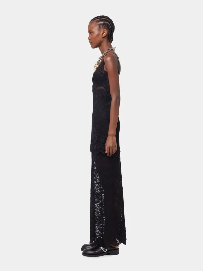 Rochie lungă neagră din dantelă