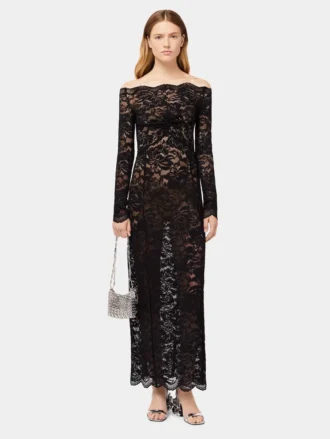 Rochie lungă neagră din dantelă cu guler bardot