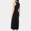 Rochie neagră fără mâneci, drapată, cu nasturi