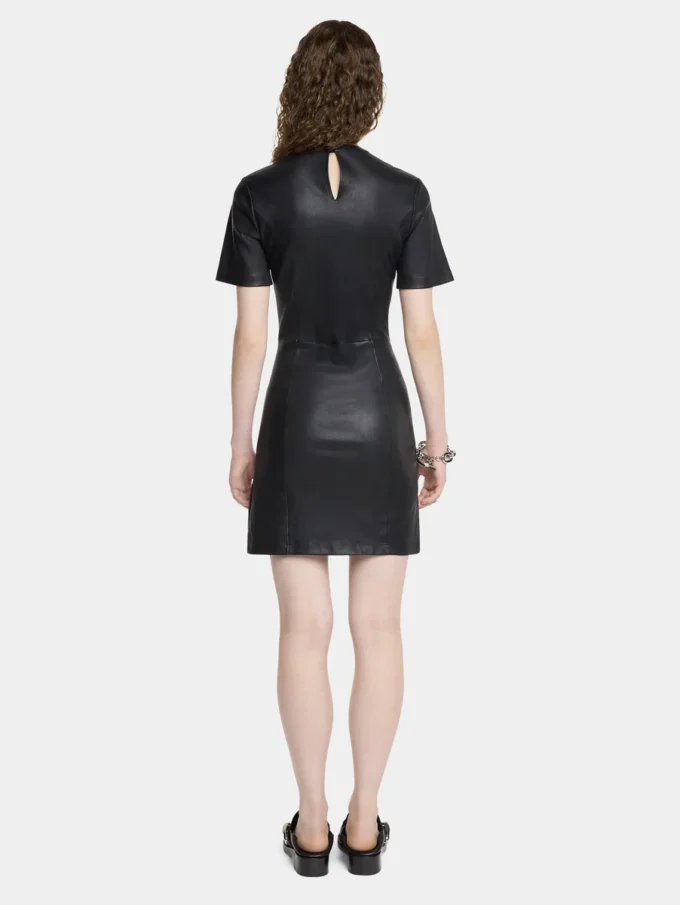 Rochie scurtă din piele de miel
