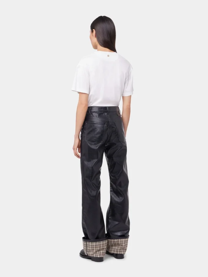 Tricou alb cu piercing